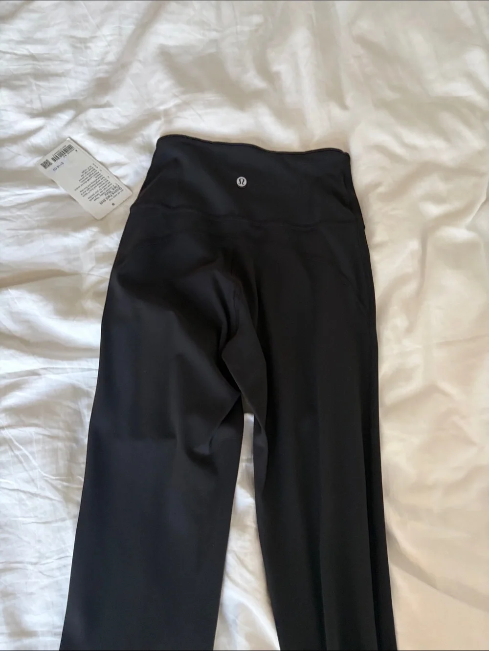 NWT Lululemon Black Groove Pant SHR Flare Nulu Size 4